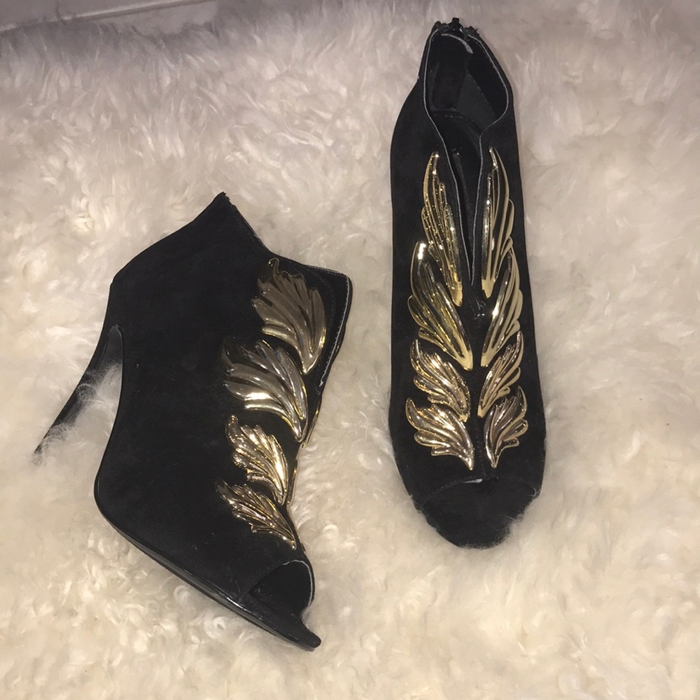 Black and gold leaf ankle bootie peep toe suede